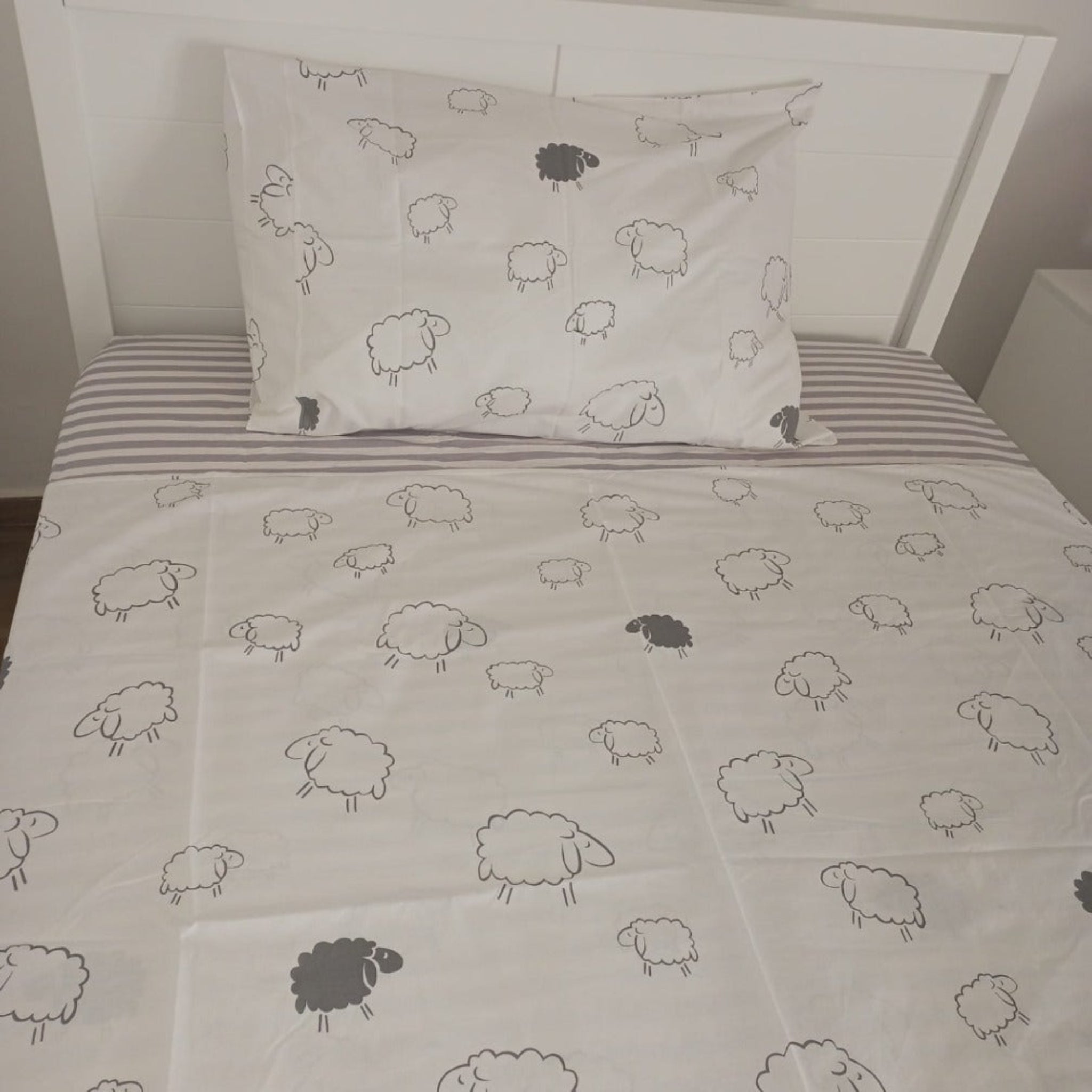 Count the sheep single bed set (2 pieces) image 0