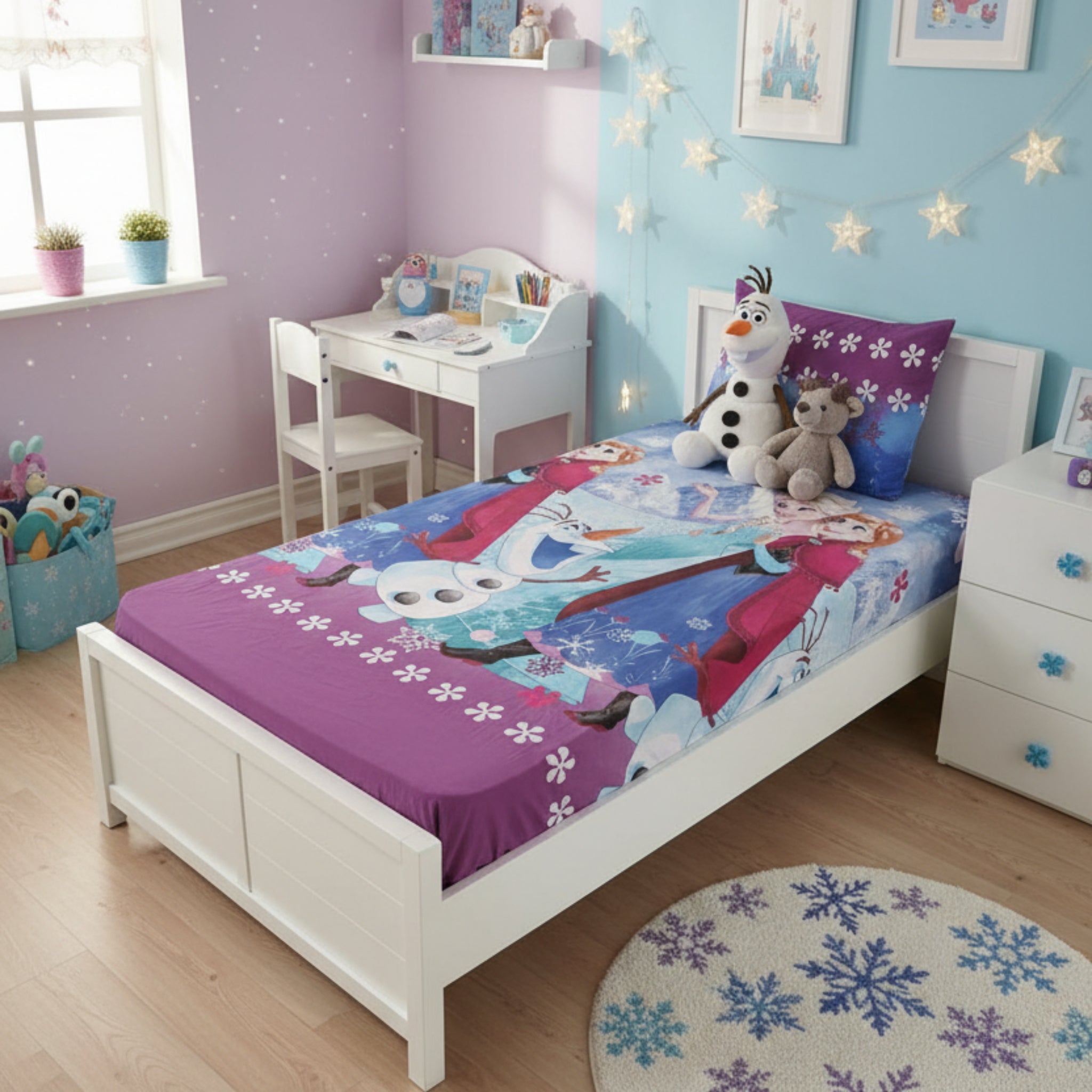 Frozen single bed fittedsheet image 0