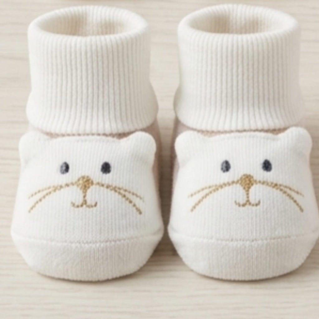 Bear Pattern Baby Booties