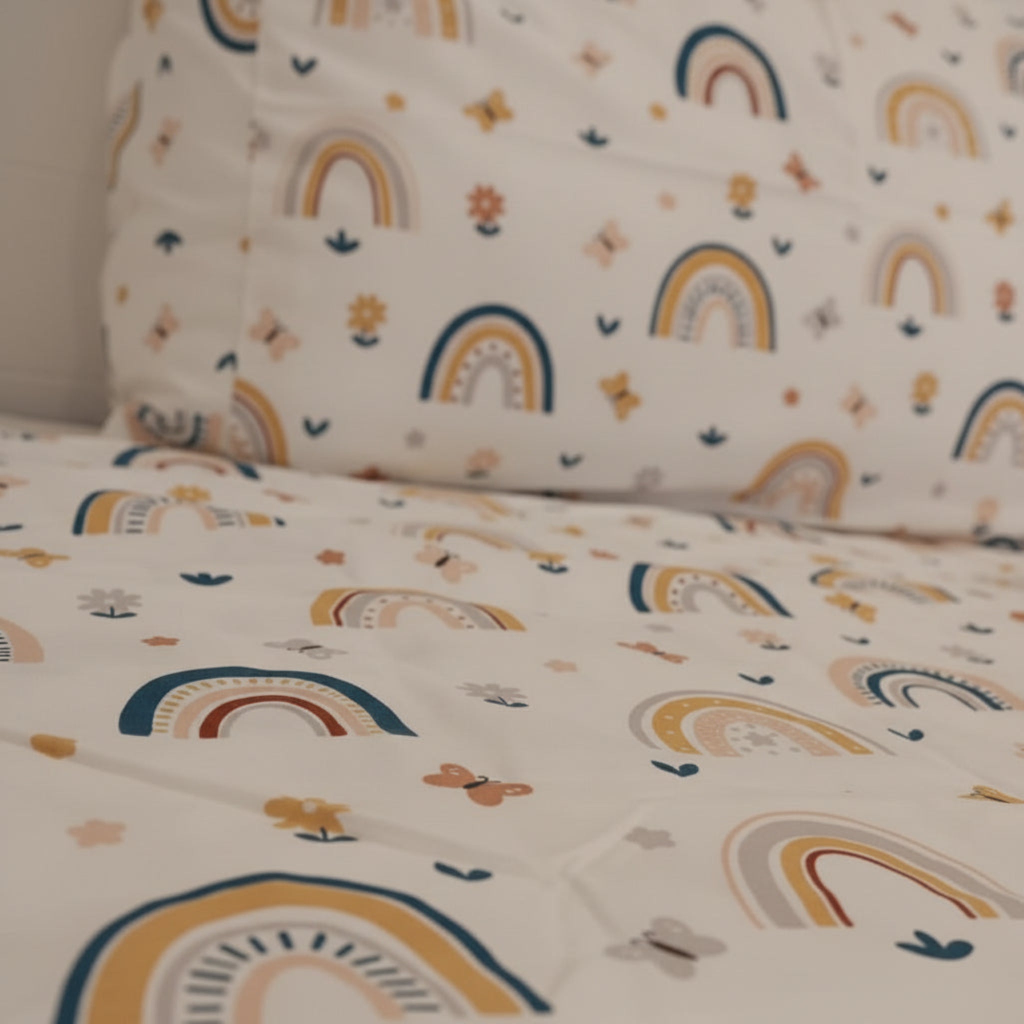 Butterfly and rainbow single bed set (2 pieces) image 1