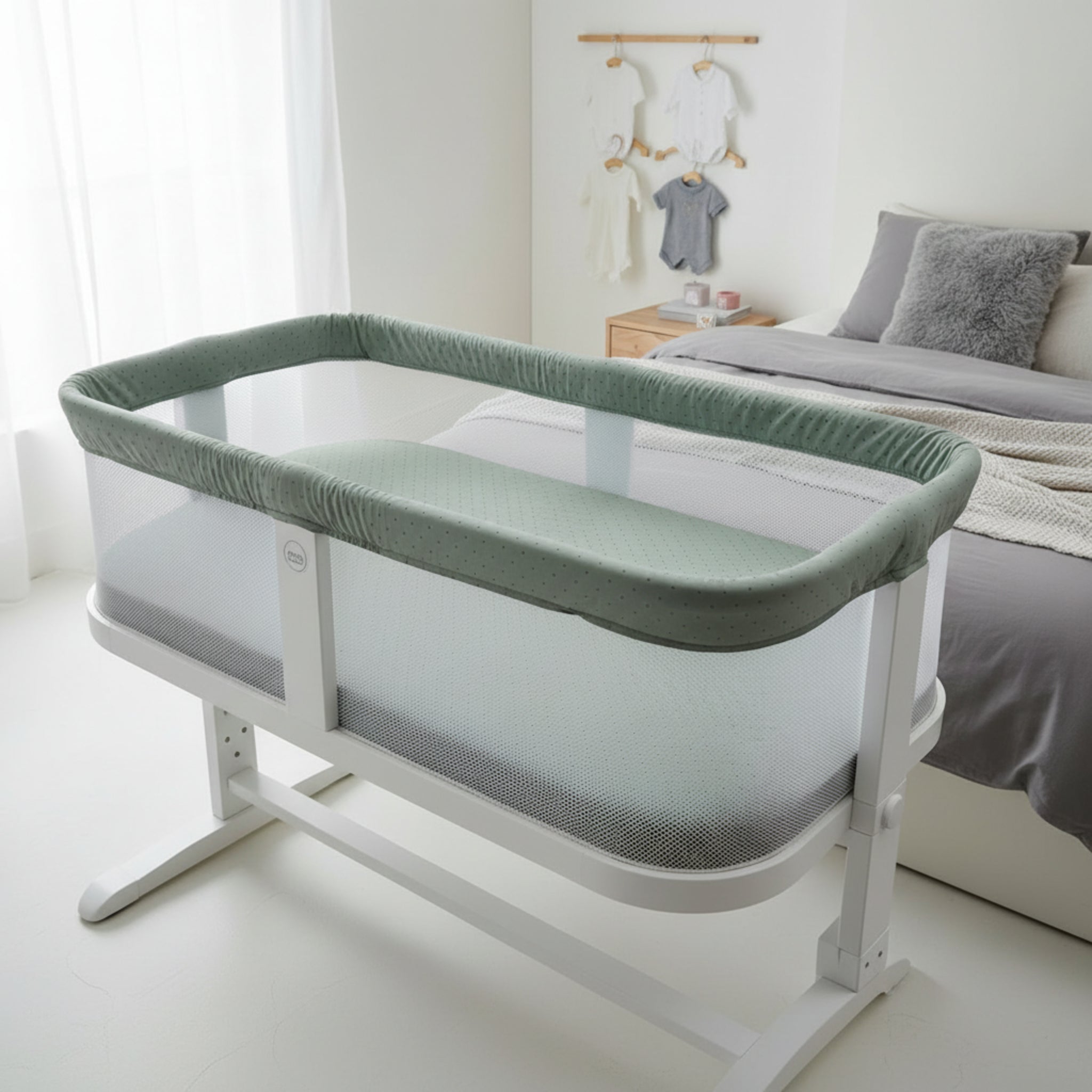 Pack of three Next2me Fittedsheets - Blue with brown dots image